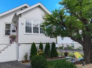 40 Eckel Rd, Little Ferry, NJ 07643