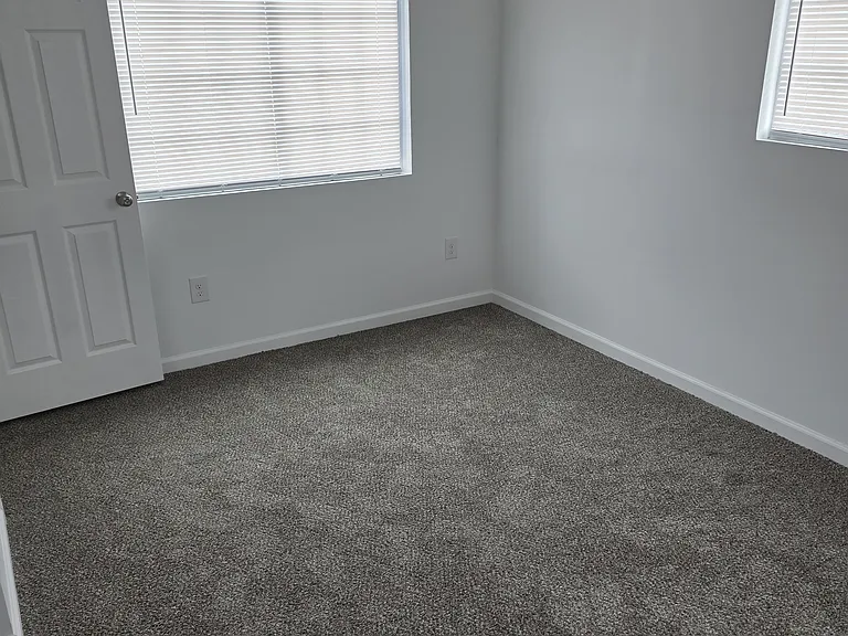 1471 Little Ave — Photo 7