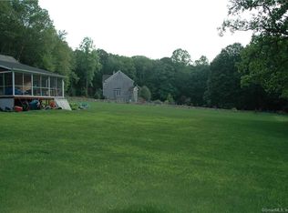 37 Whortleberry Rd, Redding, CT 06896