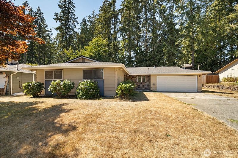 2nd image of 2374 S Flower Avenue