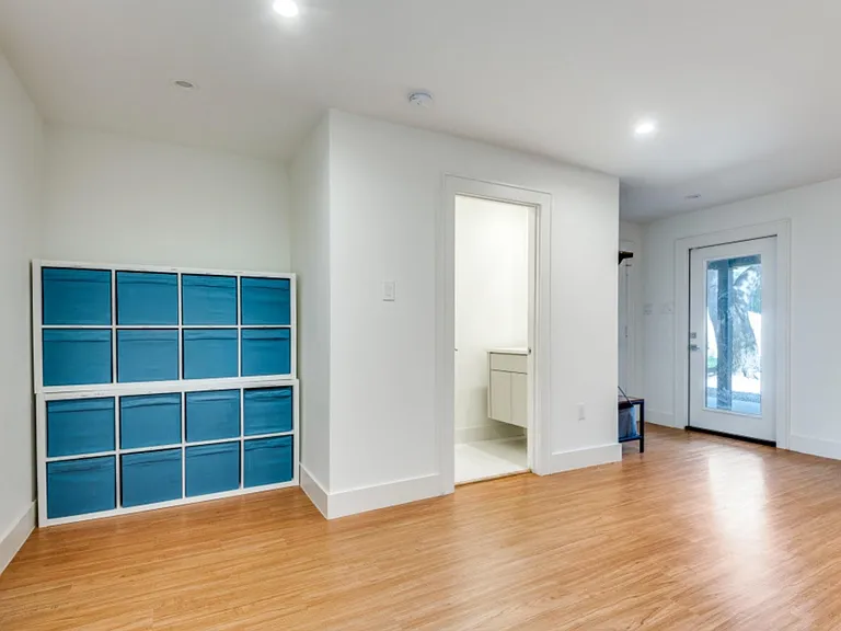 4071 Crown Shore Dr — Photo 7
