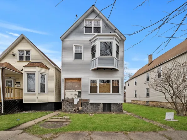 736 E 90th St, Chicago, IL 60619