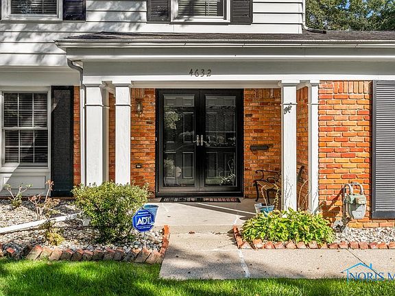 3rd image of 4632 Beaconsfield Ct