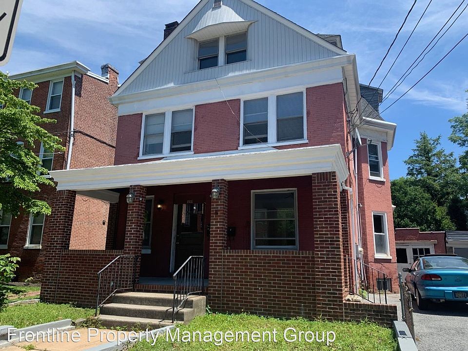 1st image of 800 N Franklin St Floor 3