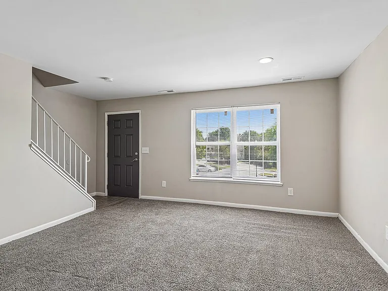Dunfield Townhomes — Photo 36