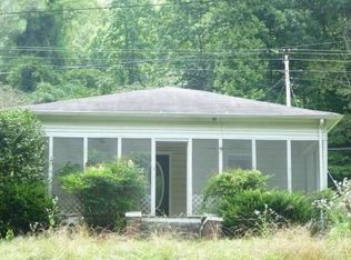 506 Old Lake City Hwy, Rocky Top, TN 37769