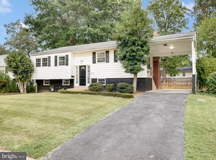 8413 Wagon Wheel Rd, Alexandria, VA 22309