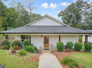 120 E Killian St, Canton, GA 30114