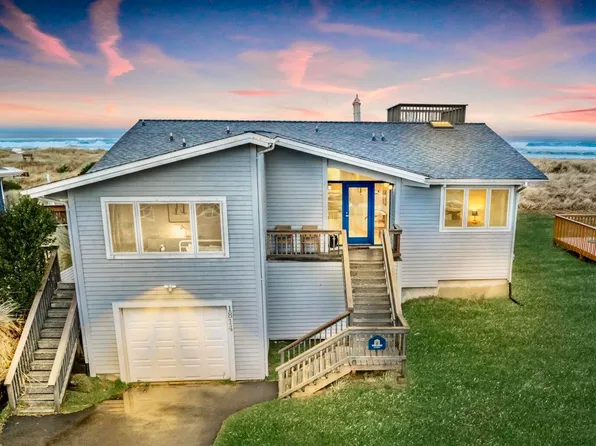 1814 NW Oceania Dr, Waldport, OR 97394