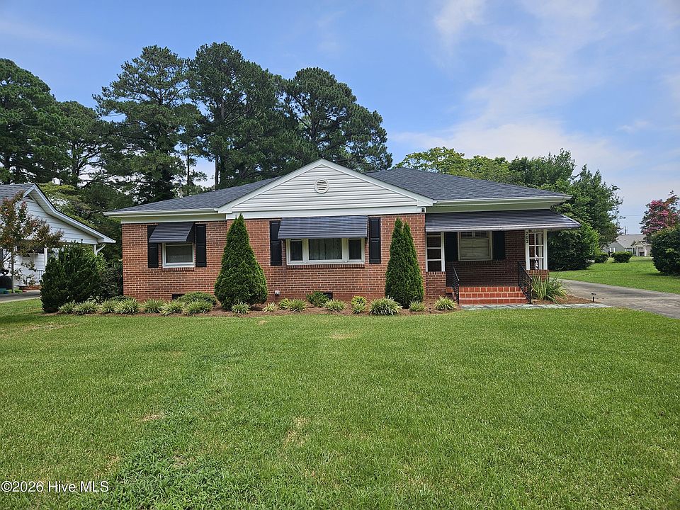 1st image of 702 Stewart Avenue