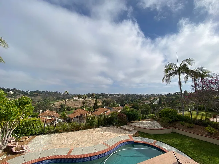 2315 Birdie St — Photo 26