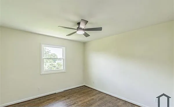 13029 Clarion Rd — Photo 5