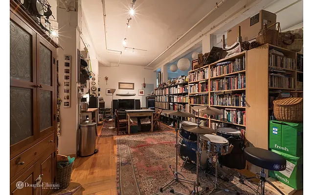 Rented by Douglas Elliman | media 1