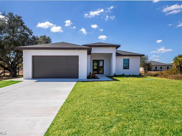 3034 NW Beechwood Cir, Labelle, FL 33935