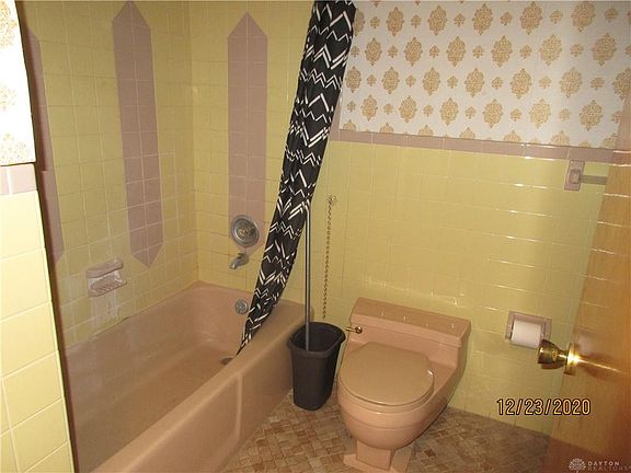 5th image of 5 Kimberly Cir