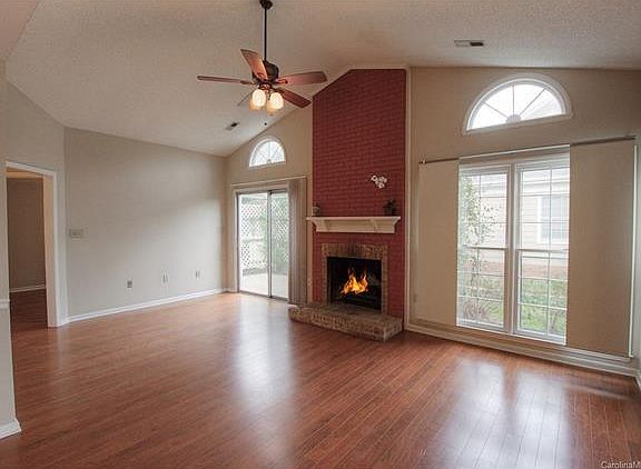 4th image of 8711 Totteridge Dr