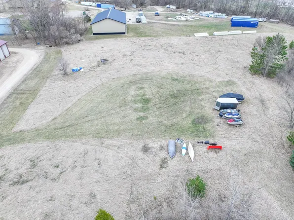 39th Ave NE, Alexandria, MN 56308