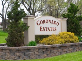 47 Coronado Dr, Jackson, MI 49201