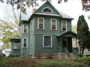 1026 21st St, Rock Island, IL