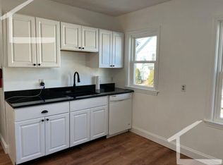 154 Tremont St #1Y, Newton, MA 02458