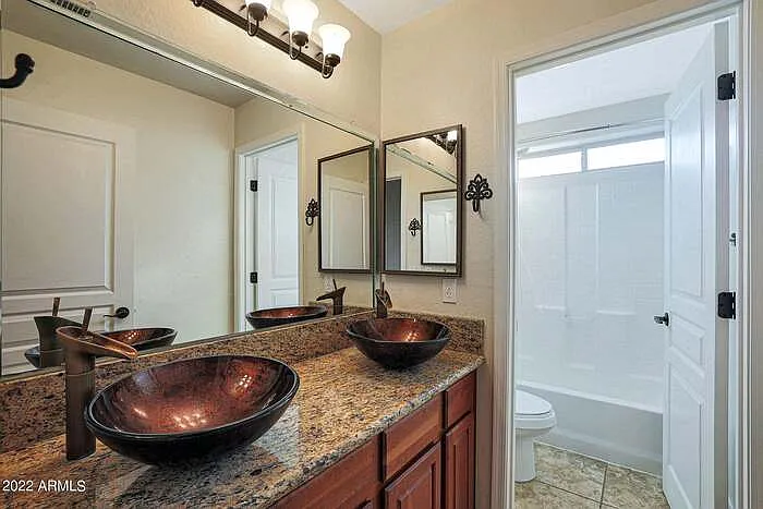 7863 W Melinda Ln — Photo 31