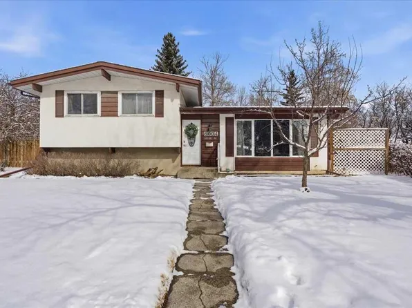 6004 S Louise Rd SW, Calgary, AB T3E 5V2