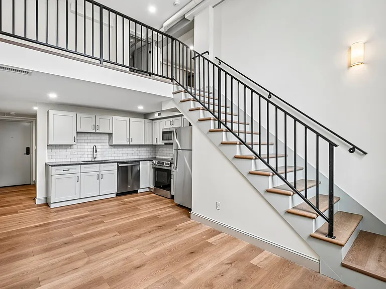 Sacred Heart Lofts — Photo 9