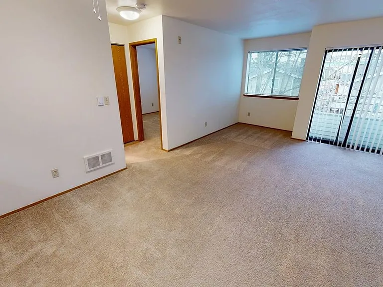 6813 Weedin Pl NE — Photo 11