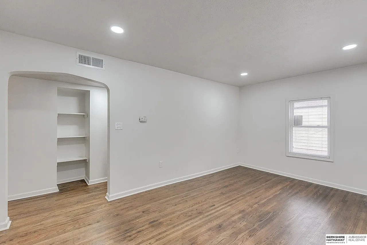 3 bed, 1118 sqft, $900 — Photo 4