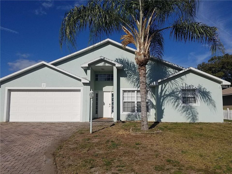 1st image of 7 Cedar Dr