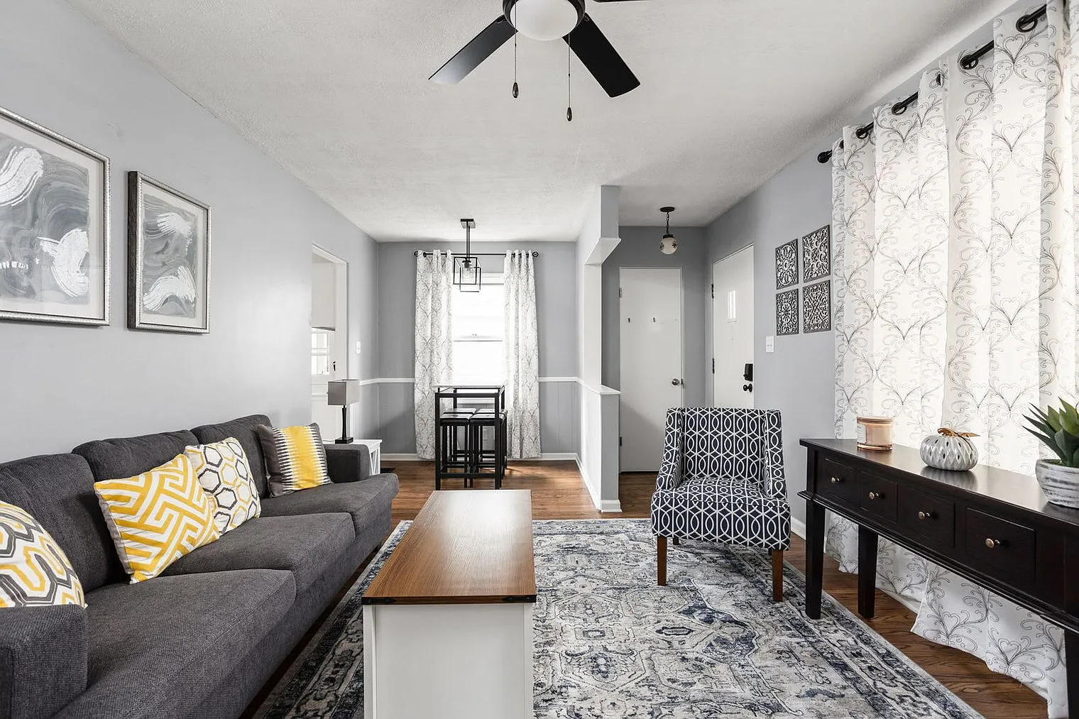 3 bed, 1.0 bath, $3,747 — Photo 4