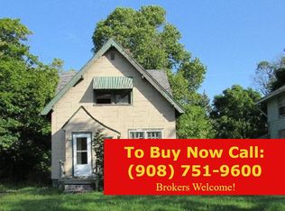 814 W Dayton St, Flint, MI 48504