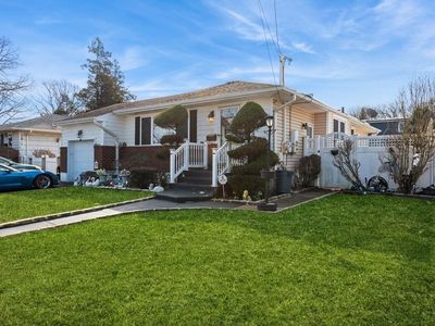 160 Jerusalem Avenue, Massapequa, NY, 11758