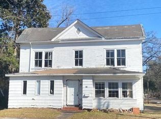 100 N Franklin St, Whiteville, NC 28472