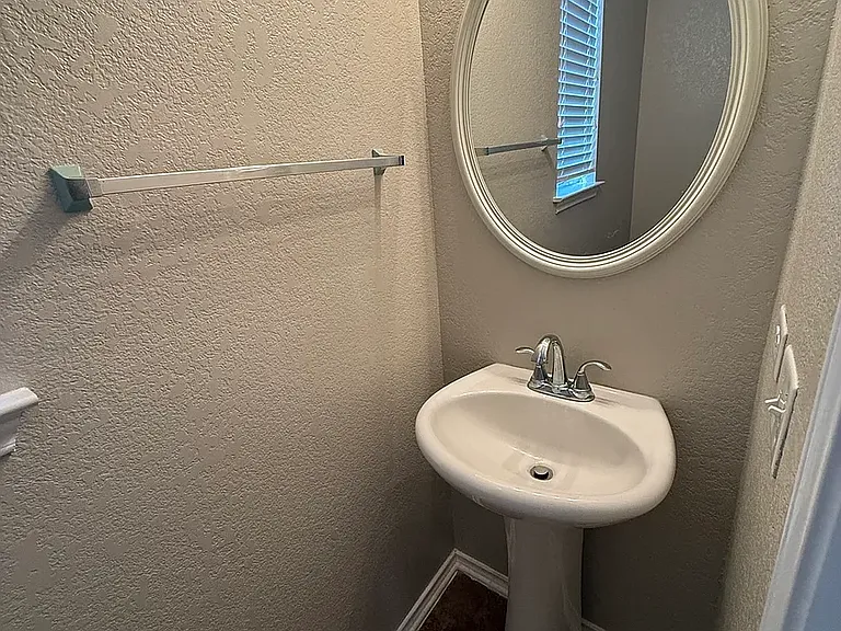 4523 Orchard Rim — Photo 31