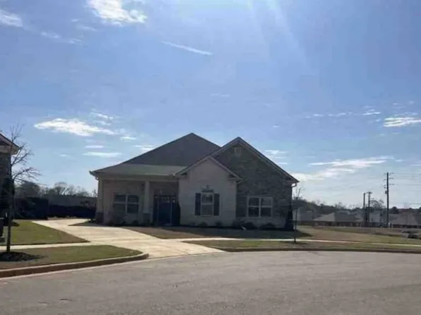 14368 White Creek Trl, Athens, AL 35611