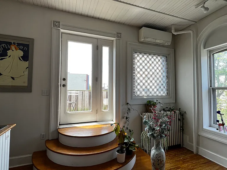 1938 W Girard Ave #3 — Photo 6