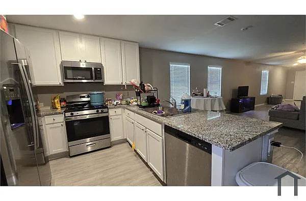 Building Photo - 7122 Tides Trl #1