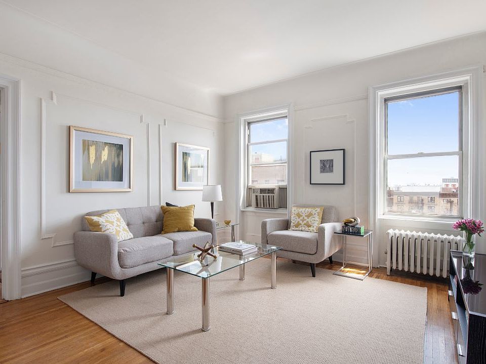 1st image of 4018 Broadway #6A
