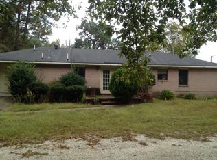 202 Wheat Ln, Tuskegee, AL 36083