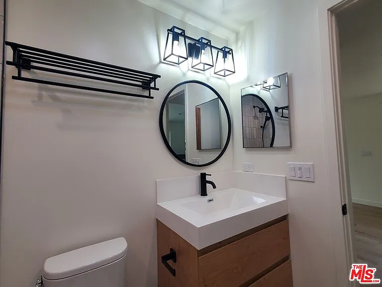 6503 Geyser Ave — Photo 18