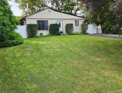 72 Propose Road, Shirley, NY, 11967