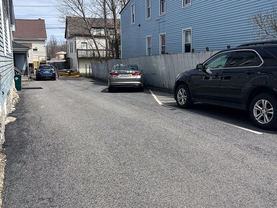 56 Cutts Street 56 Cutts St Biddeford ME Zillow