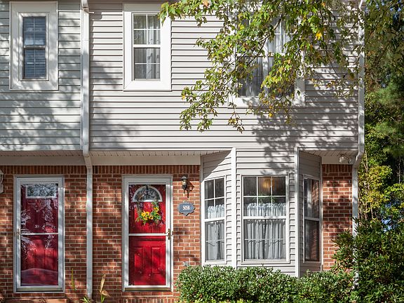 2nd image of 5058 Laurel Glen Ct SE