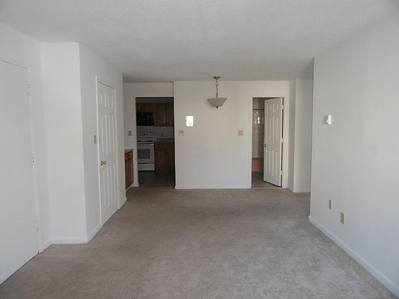 2nd image of 220 Revere Beach Pkwy #4
