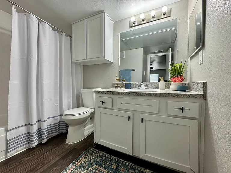 Creeks Edge Apartments — Photo 71