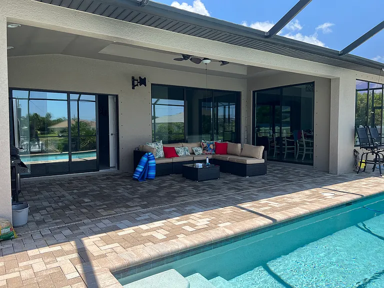 2730 SW 24th Ave — Photo 13