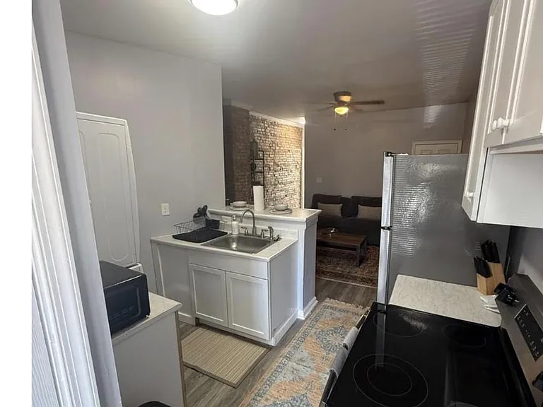 1412 W Saratoga St #2 — Photo 3