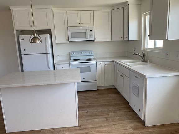 5th image of 2300 Delaware St #7