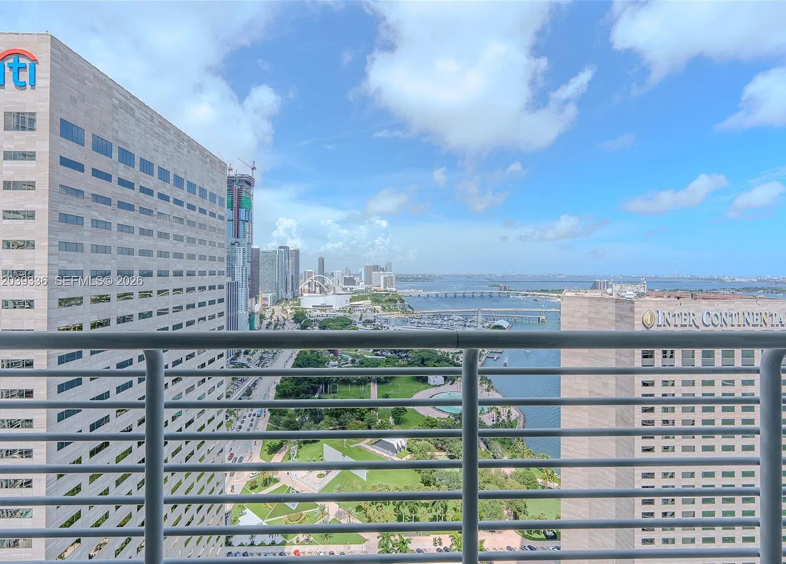 One Miami West Condo — Photo 1